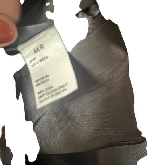 Nautica All Wool Blazer  Grey and Black Herringbone Pattern Superior Tailoring - Picture 8 of 11